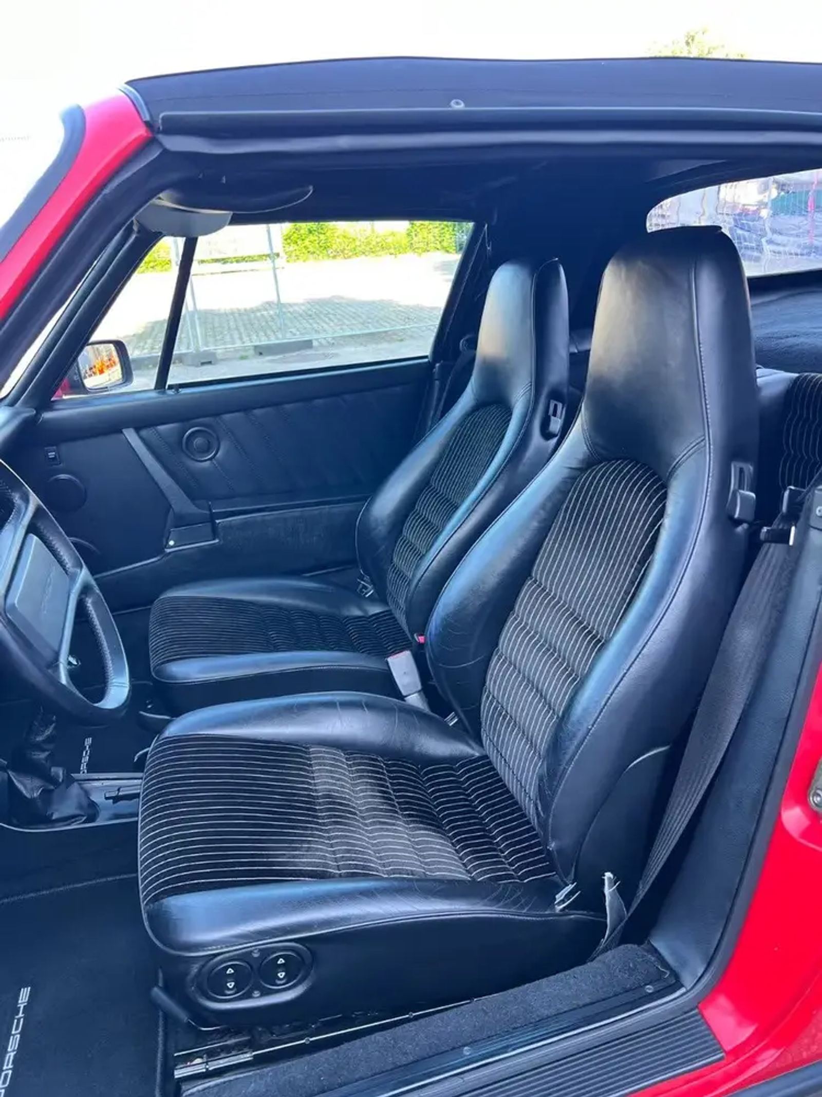 Porsche 911 Carrera 3.2 – Foto 9