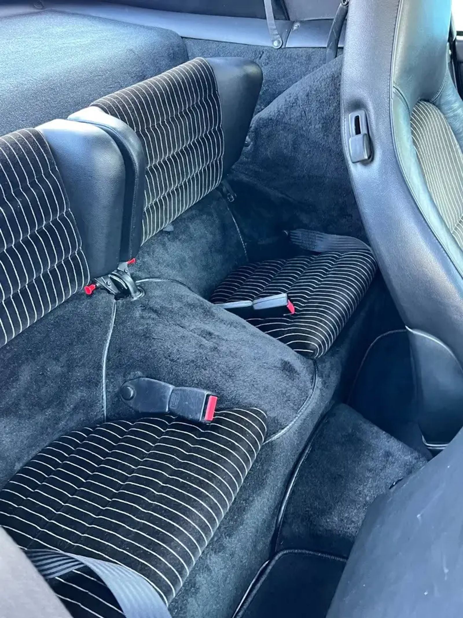 Porsche 911 Carrera 3.2 – Foto 12