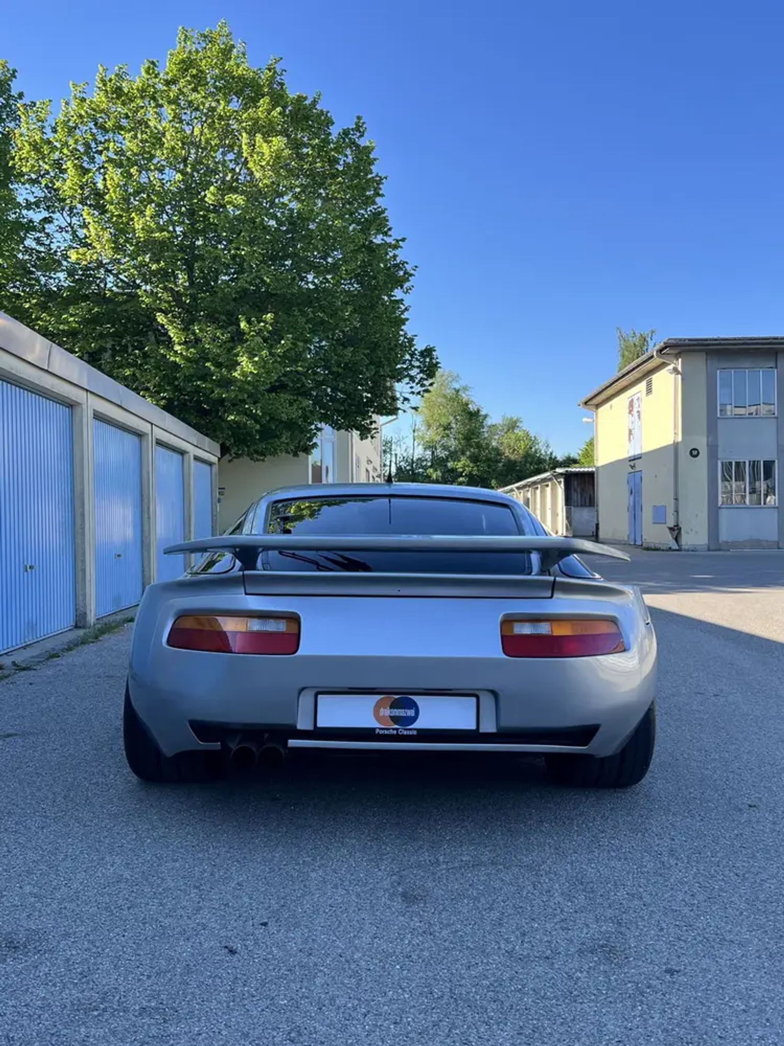 Porsche 928 S4 – Foto 11