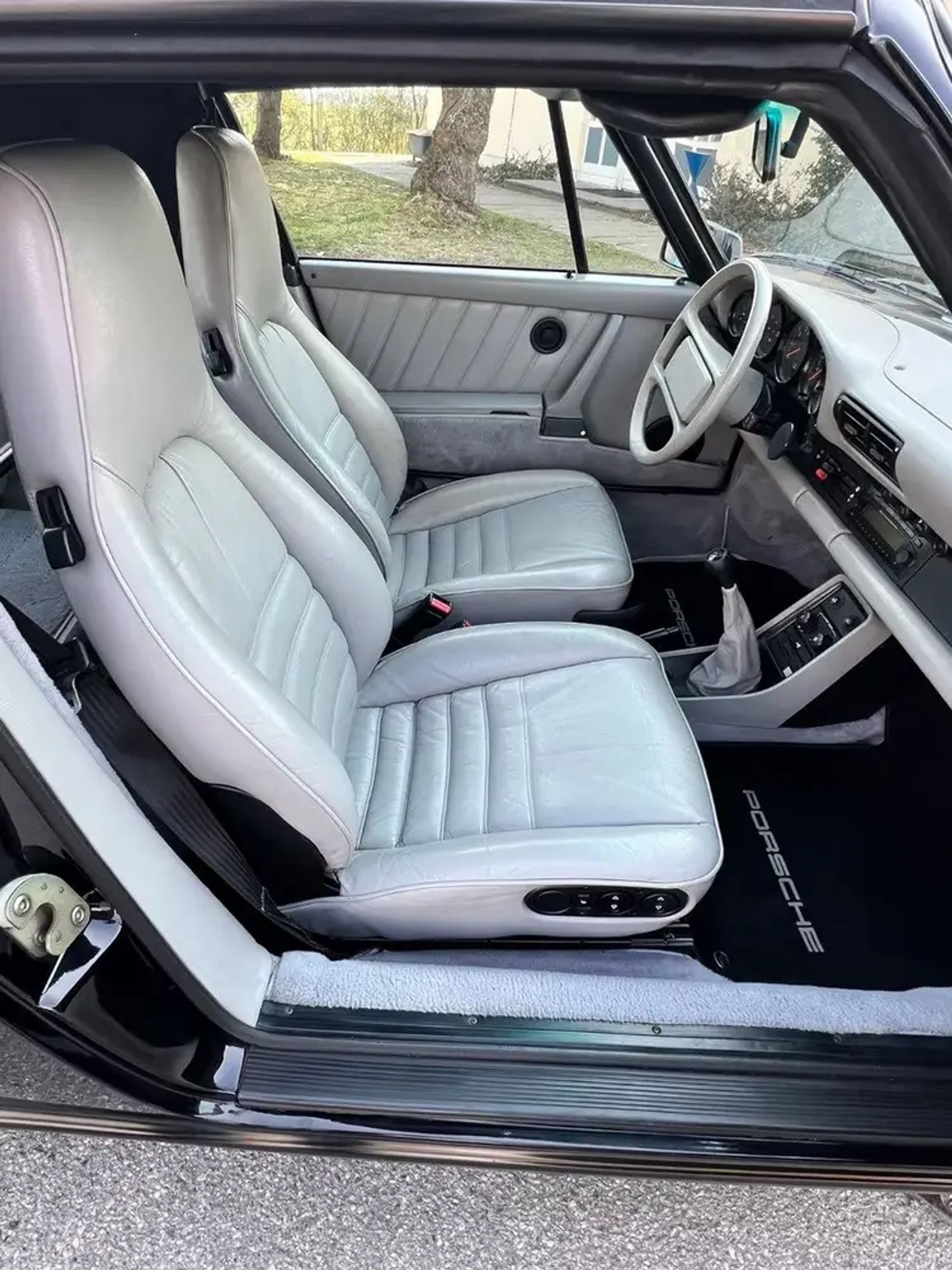 Porsche 911 Carrera 3.2 – Foto 6