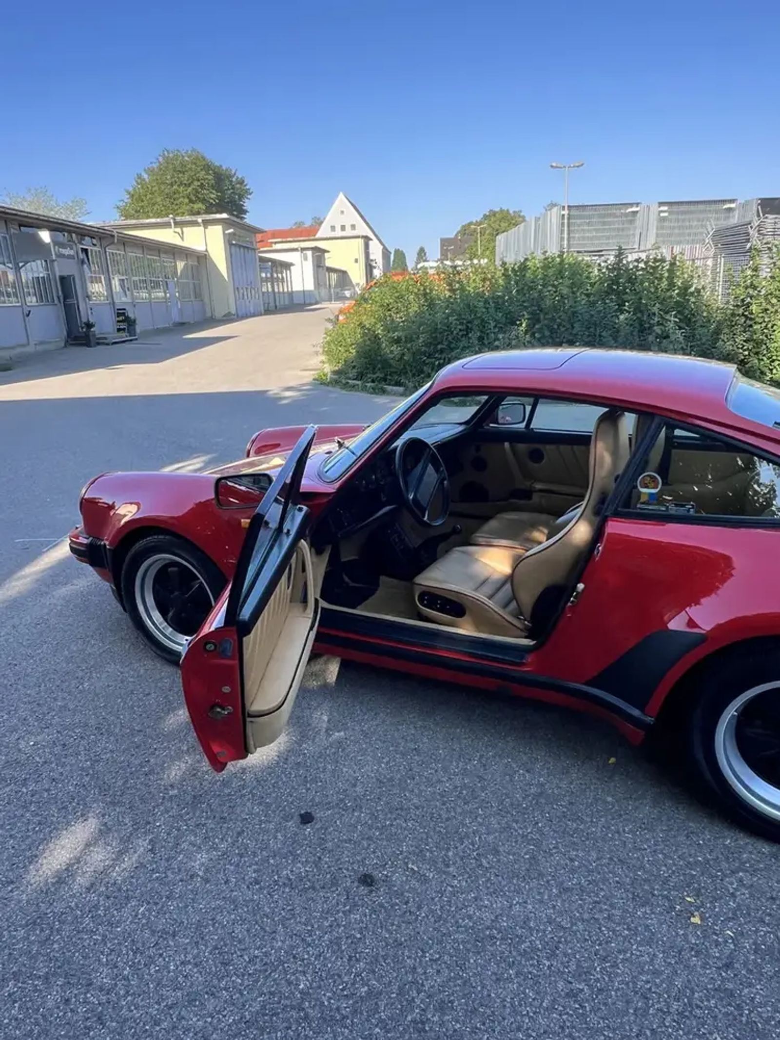 Porsche 911 Turbo 3.3 – Foto 12