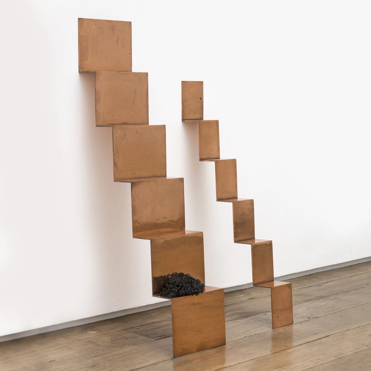 Lygia Pape — Volantes 3 e 4, 1999