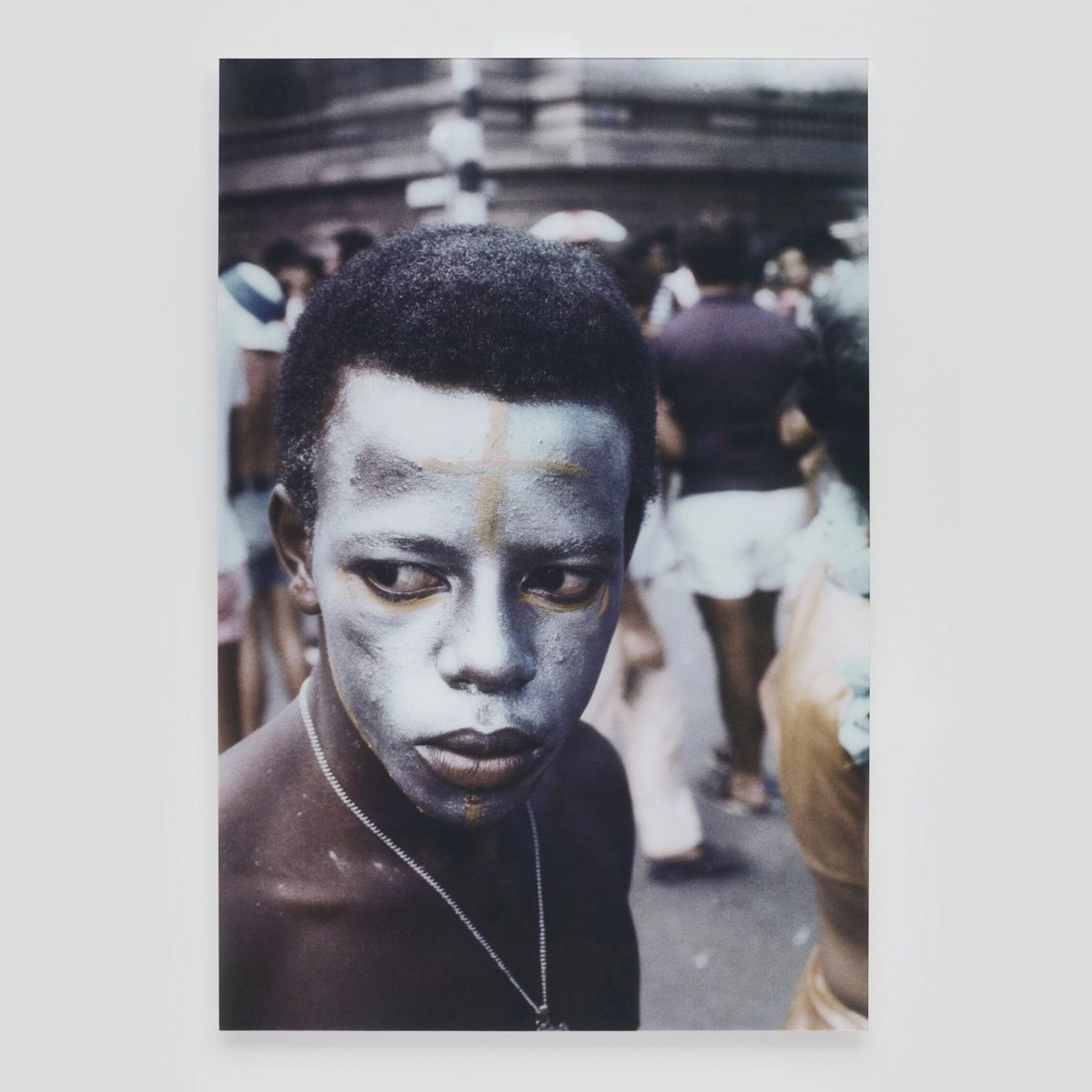 Carlos Vergara — Homem com rosto prateado, da série Carnaval, 1972/1976