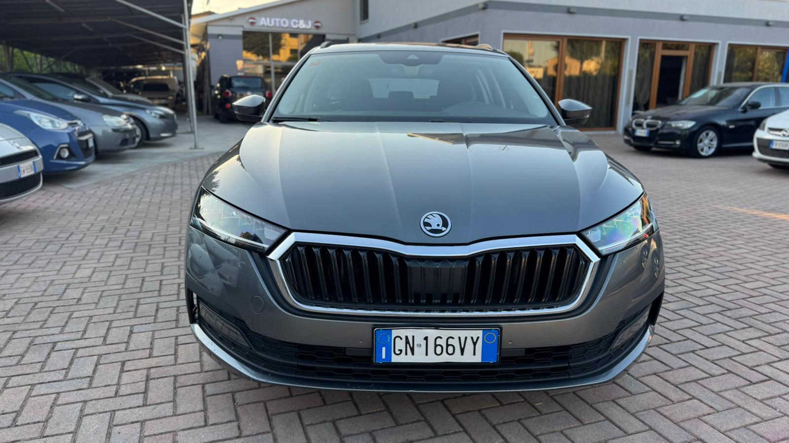 SKODA OCTAVIA
