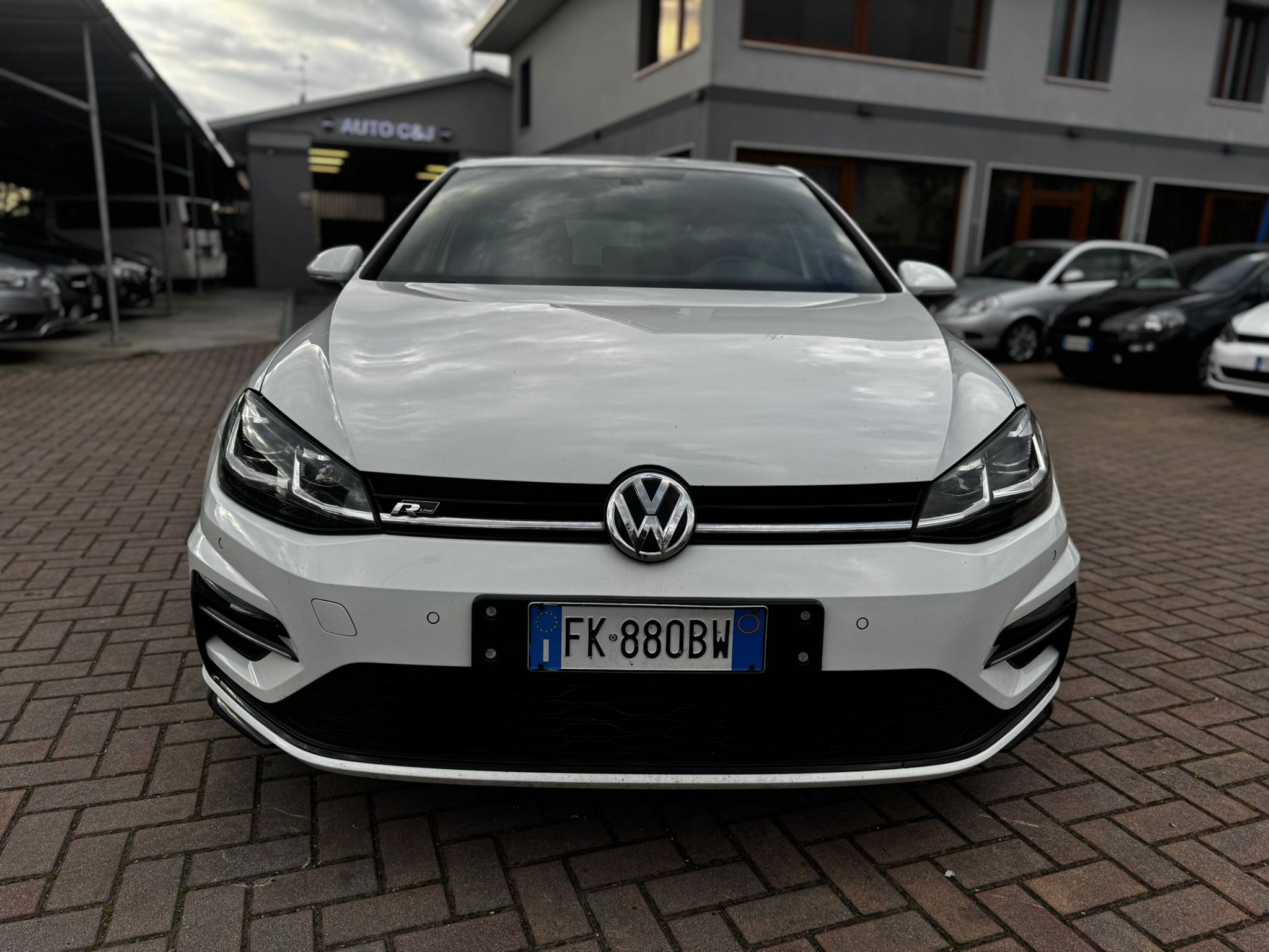 VOLKSWAGEN GOLF 7 R-LINE