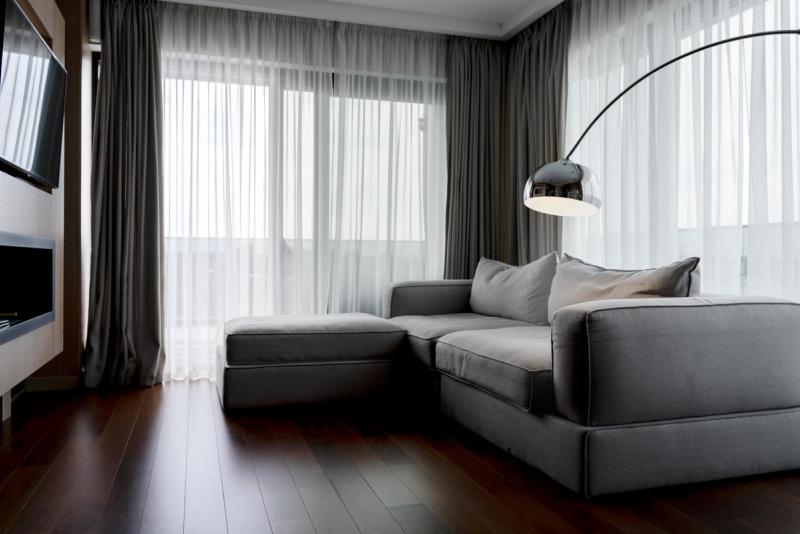 20 Simplistic Living Room Curtain Ideas to Try This Year: Floor-to-ceiling Curtains