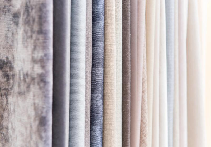 Living Room Curtain Ideas: Natural Linen Curtains