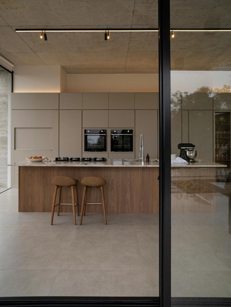 Autumn Color Palette in Kitchens _ Caroline Badran