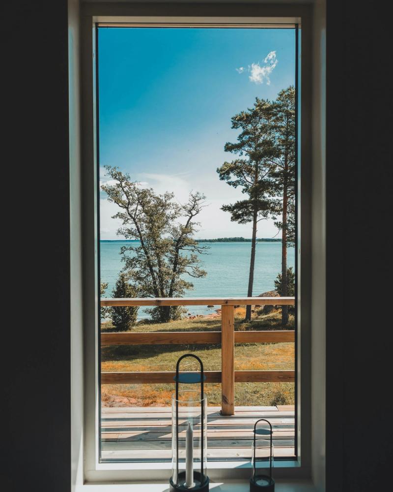 22 Living Room Window Ideas for Your Next Project