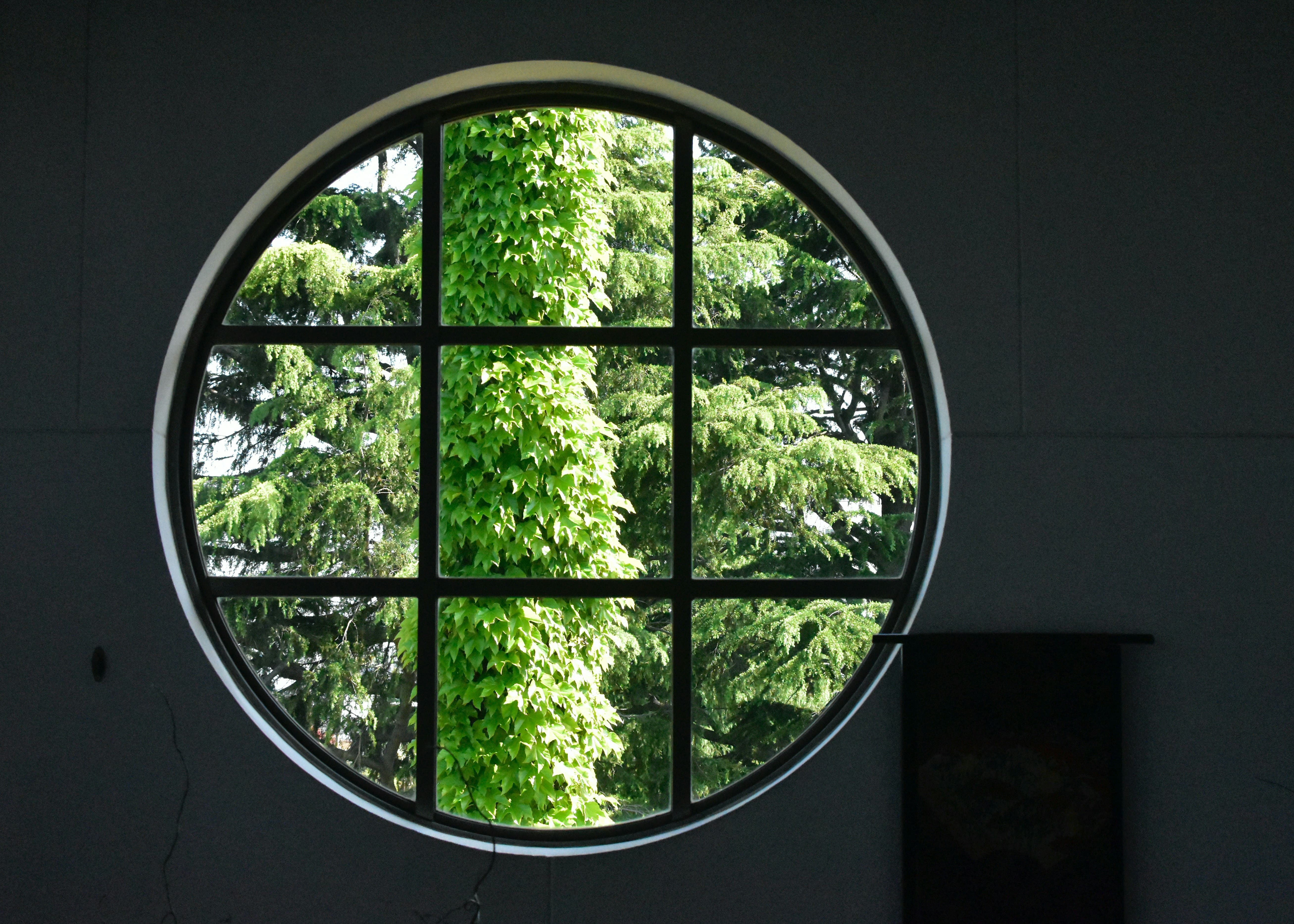 The 2 Most Popular Curved Window Treatments