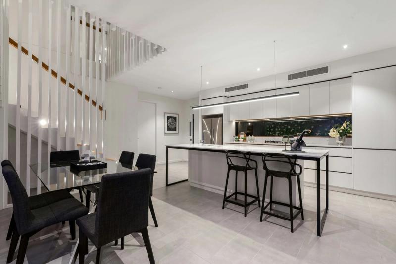 Dark Winter Color Palette_ Black & White Dining Room _ Steven Ungermann