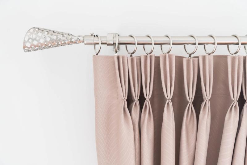 Fresh Curtain Ideas: Pleated Drapes