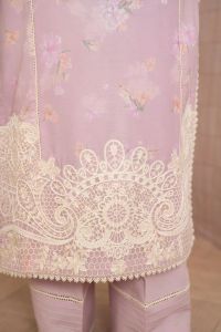 Traditional Lawn Suit & Elegant Embroidery - Thumbnail 6