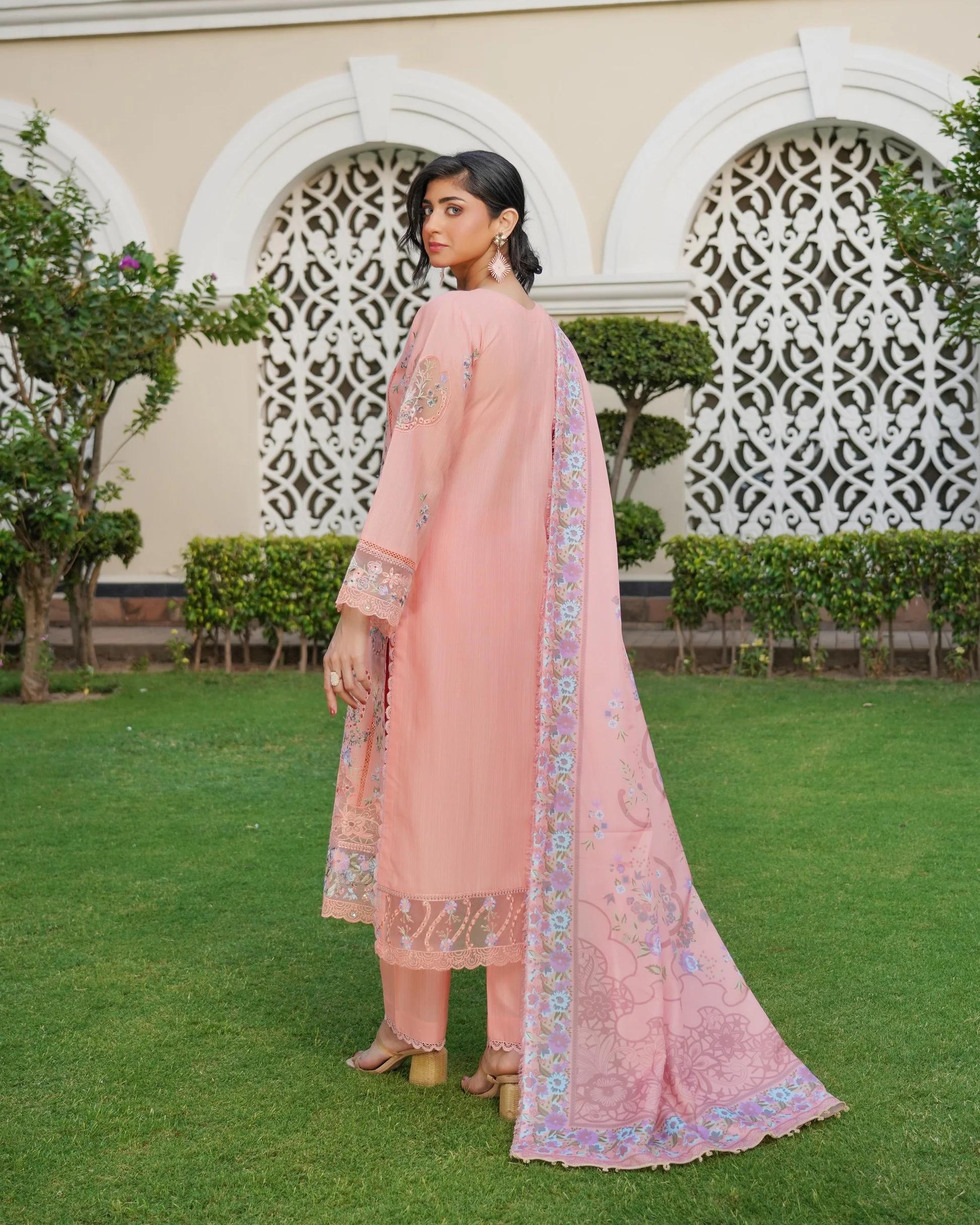 Floral Embroidered Suit - Image 2