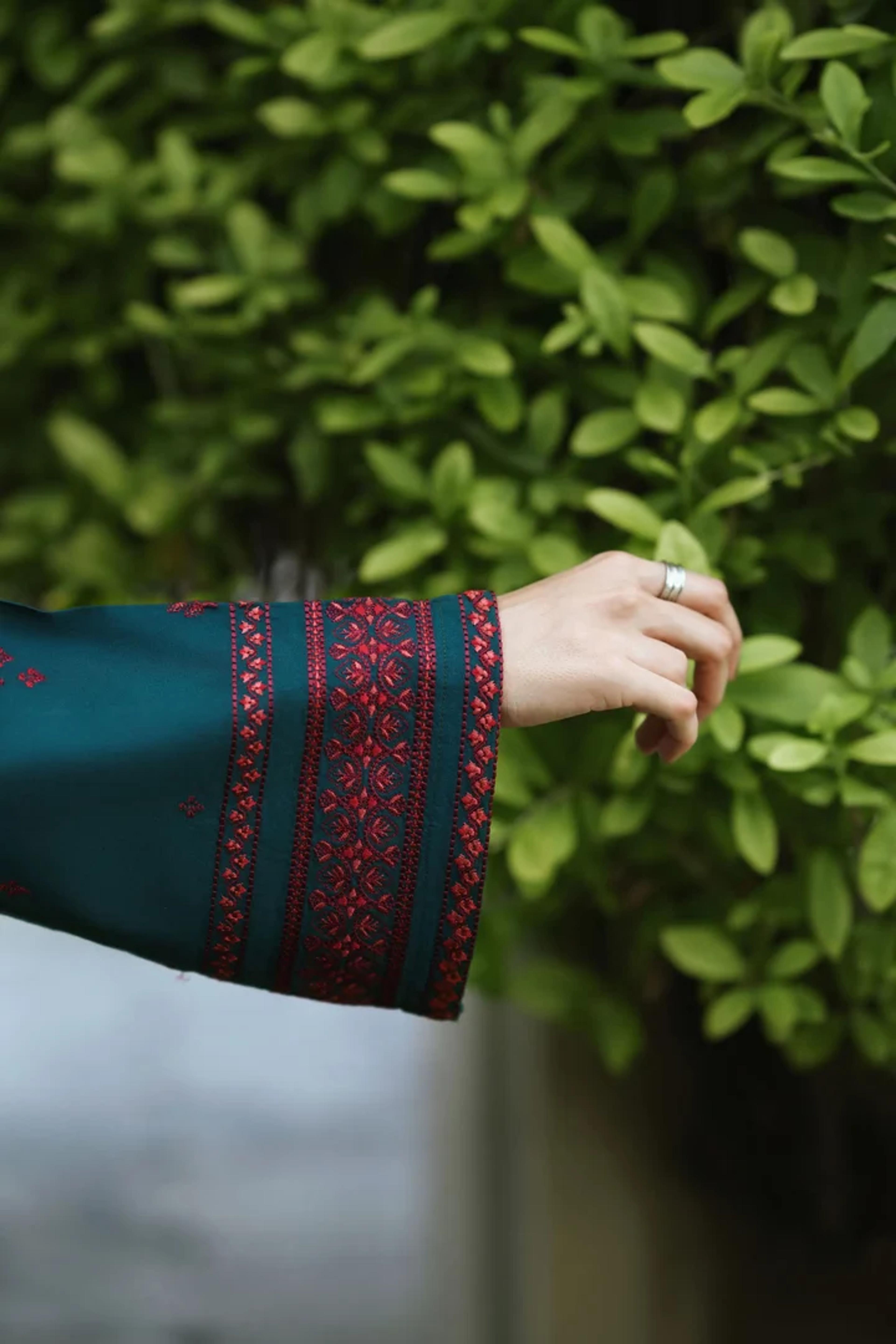 Effortless Comfort Lawn Suit - Thumbnail 3