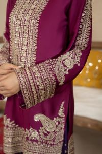 Zafar Tilla 3-Piece Suit - Thumbnail 15