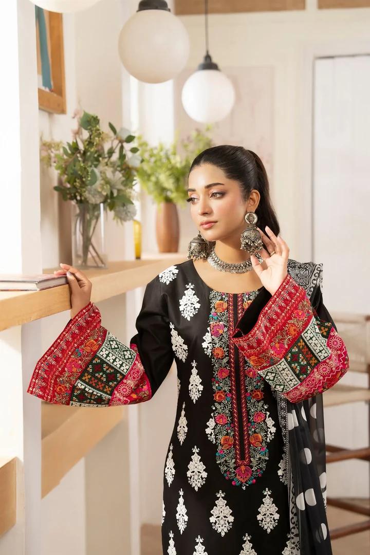 Flora Edit Embroidered Lawn Suit - Image 2