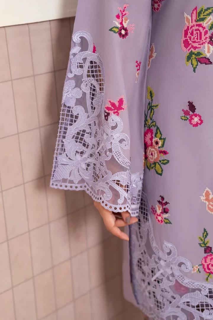 Elegant Lawn Suit with Farshi Sweep - Image 5