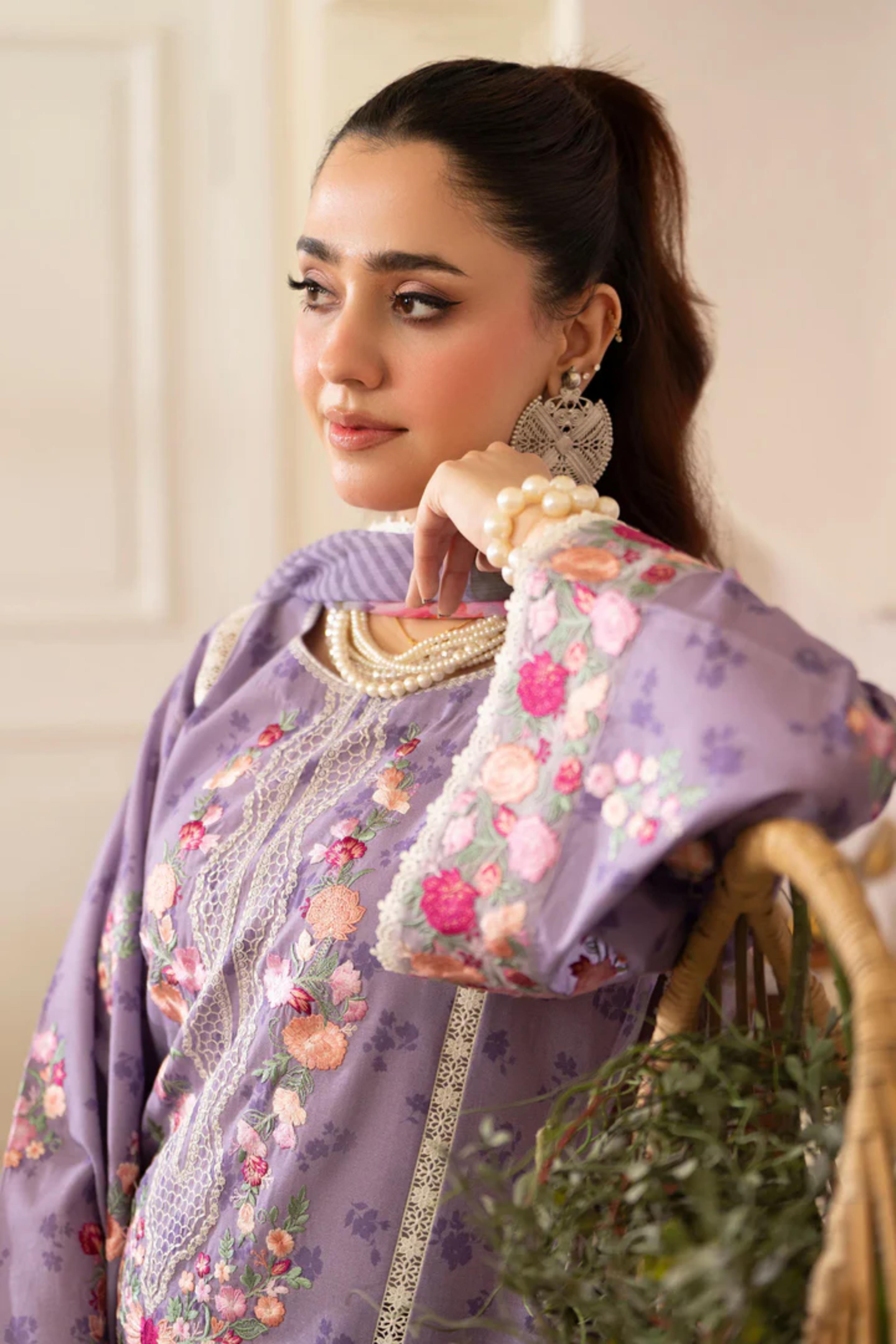 Lawn Embroidered Ensemble - Thumbnail 2