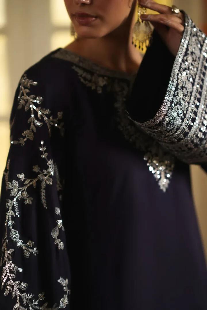 Navy Silver Embroidered Suit - Image 4