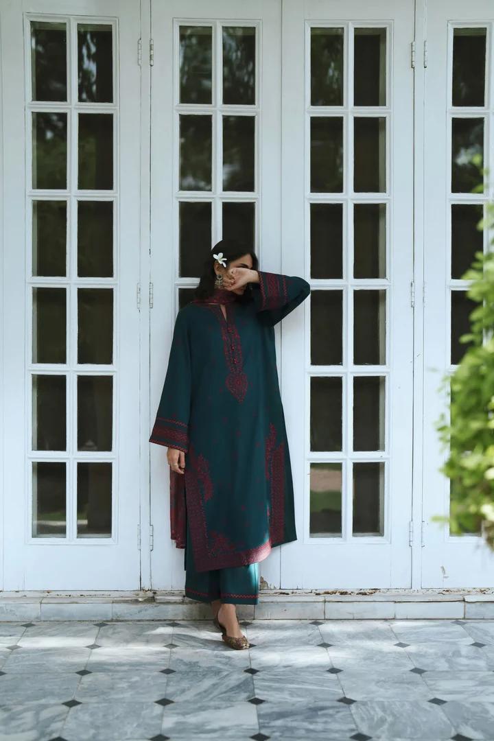 Effortless Comfort Lawn Suit - Image 1
