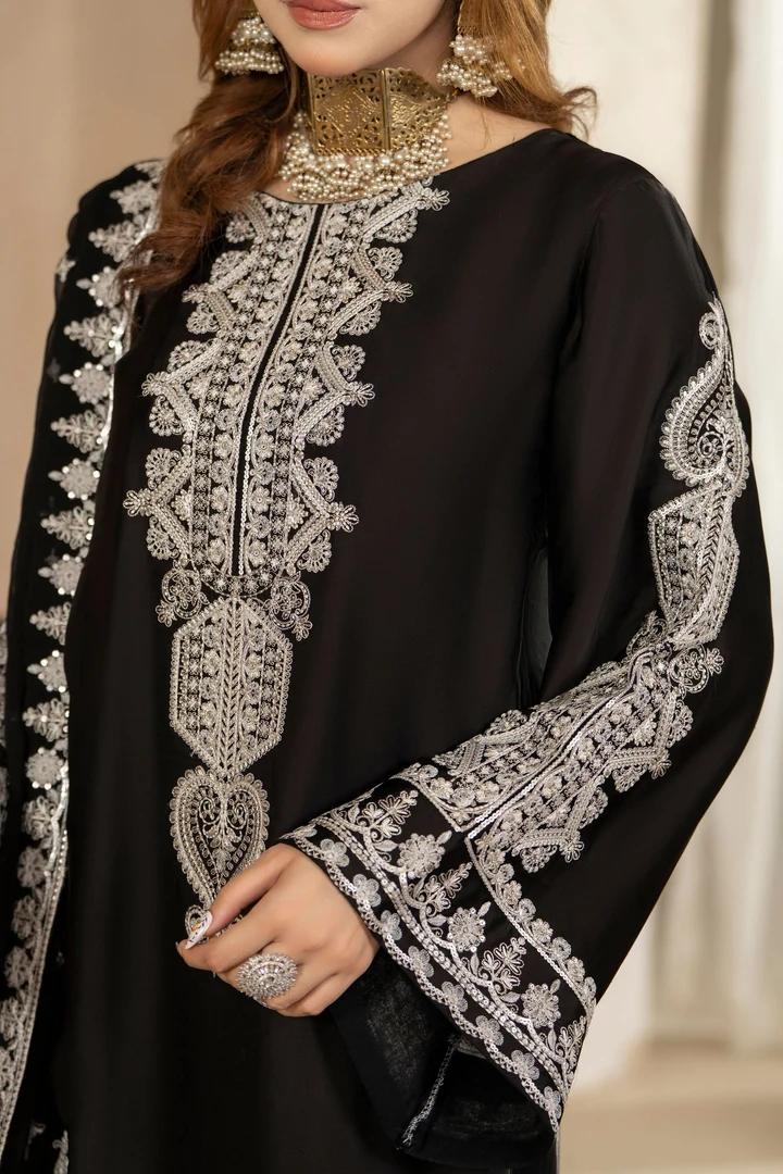 Regal Paisley Tilla Suit - Image 6