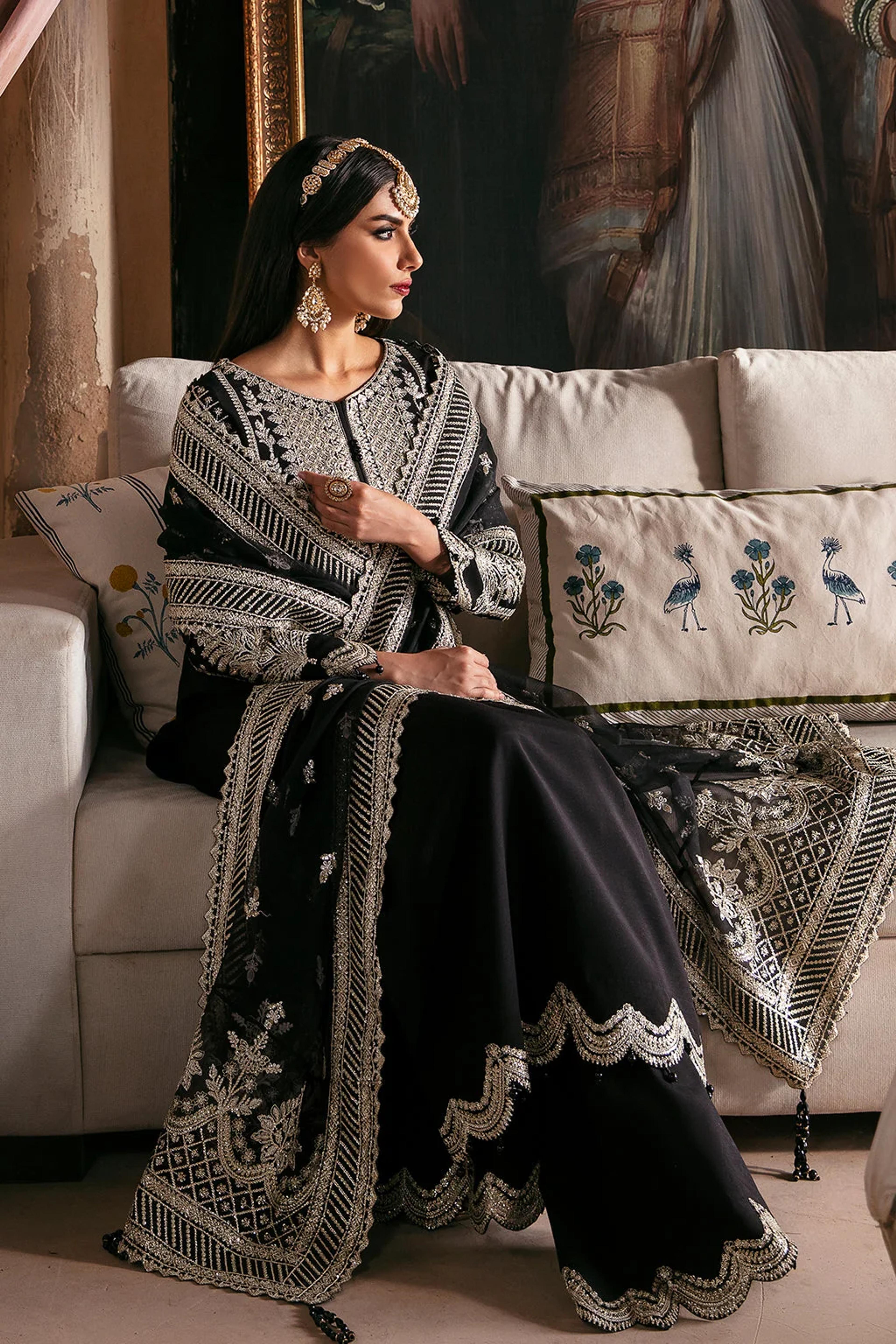 Raw Silk Suit with Organza Dupatta - Thumbnail 2