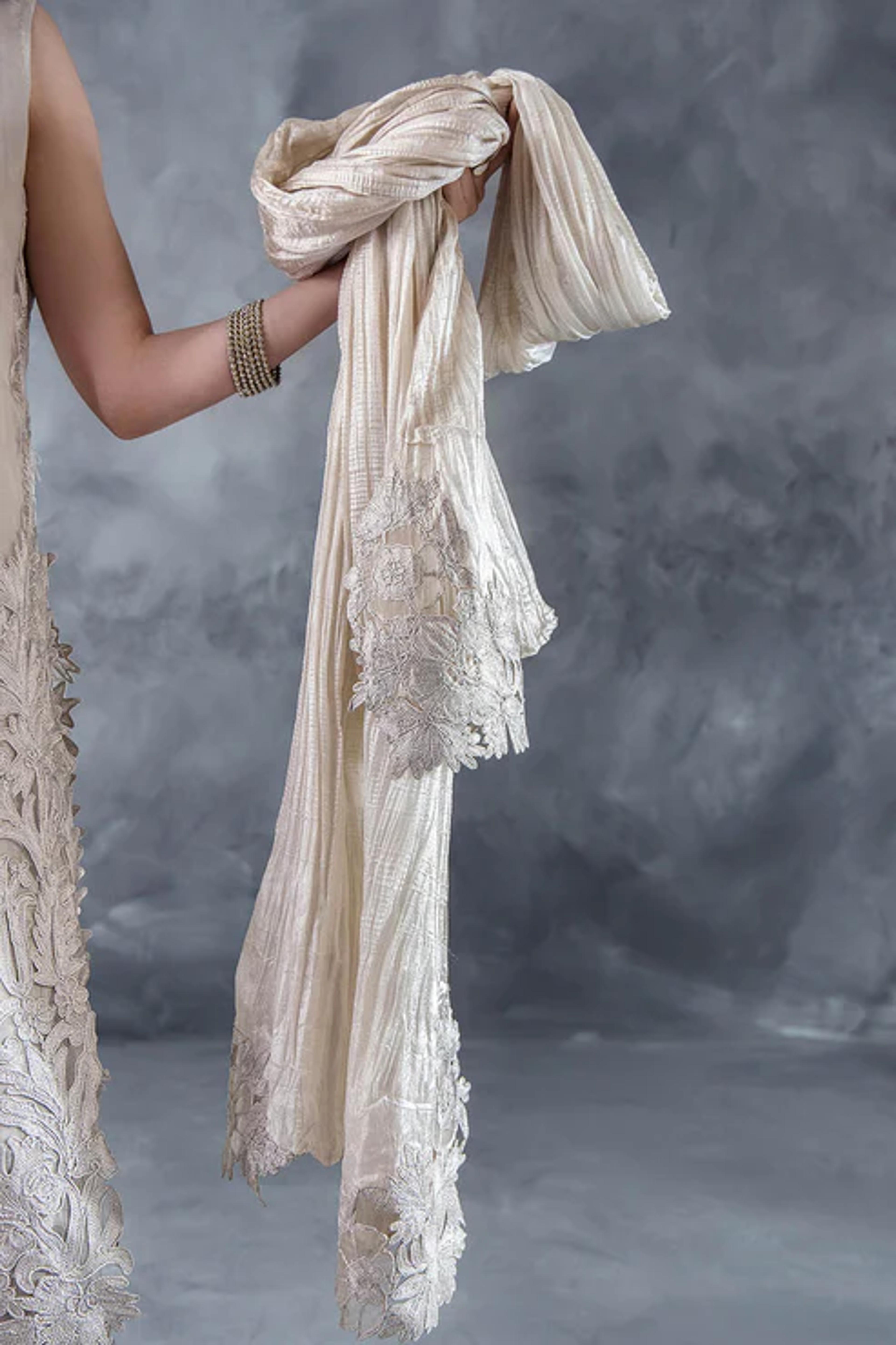 Cutwork Organza & Russian Grip - Thumbnail 15