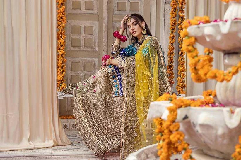 Handcrafted Pure Silk Chunnari Wedding Suit - Image 15