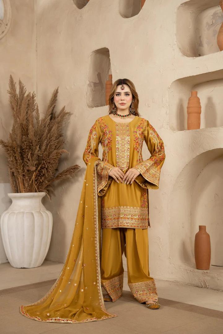 3D Sequin Floral Embroidered Suit - Image 10