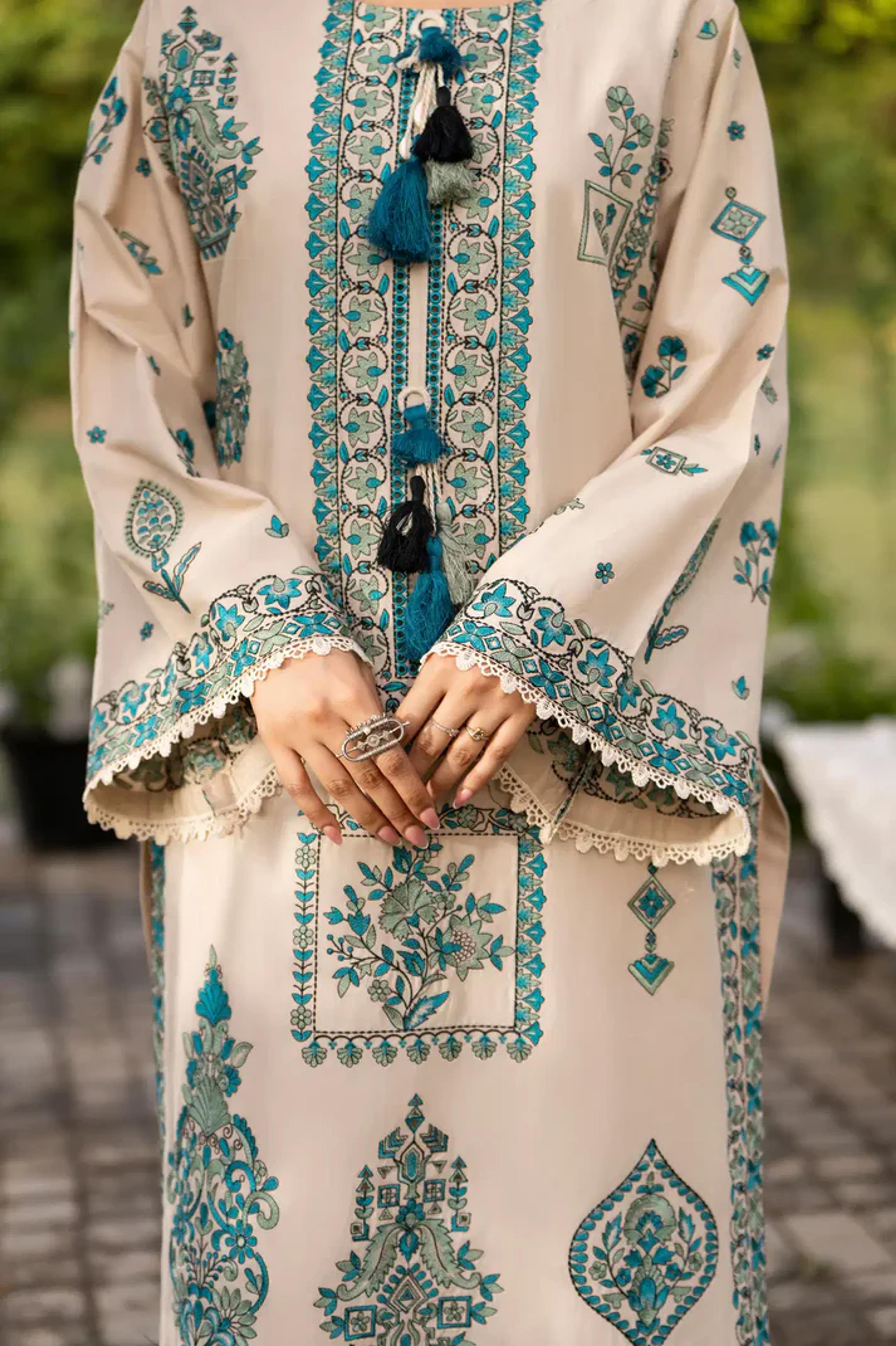 Multi-Thread Embroidered Shirt with Silk Dupatta & Plazo - Thumbnail 3