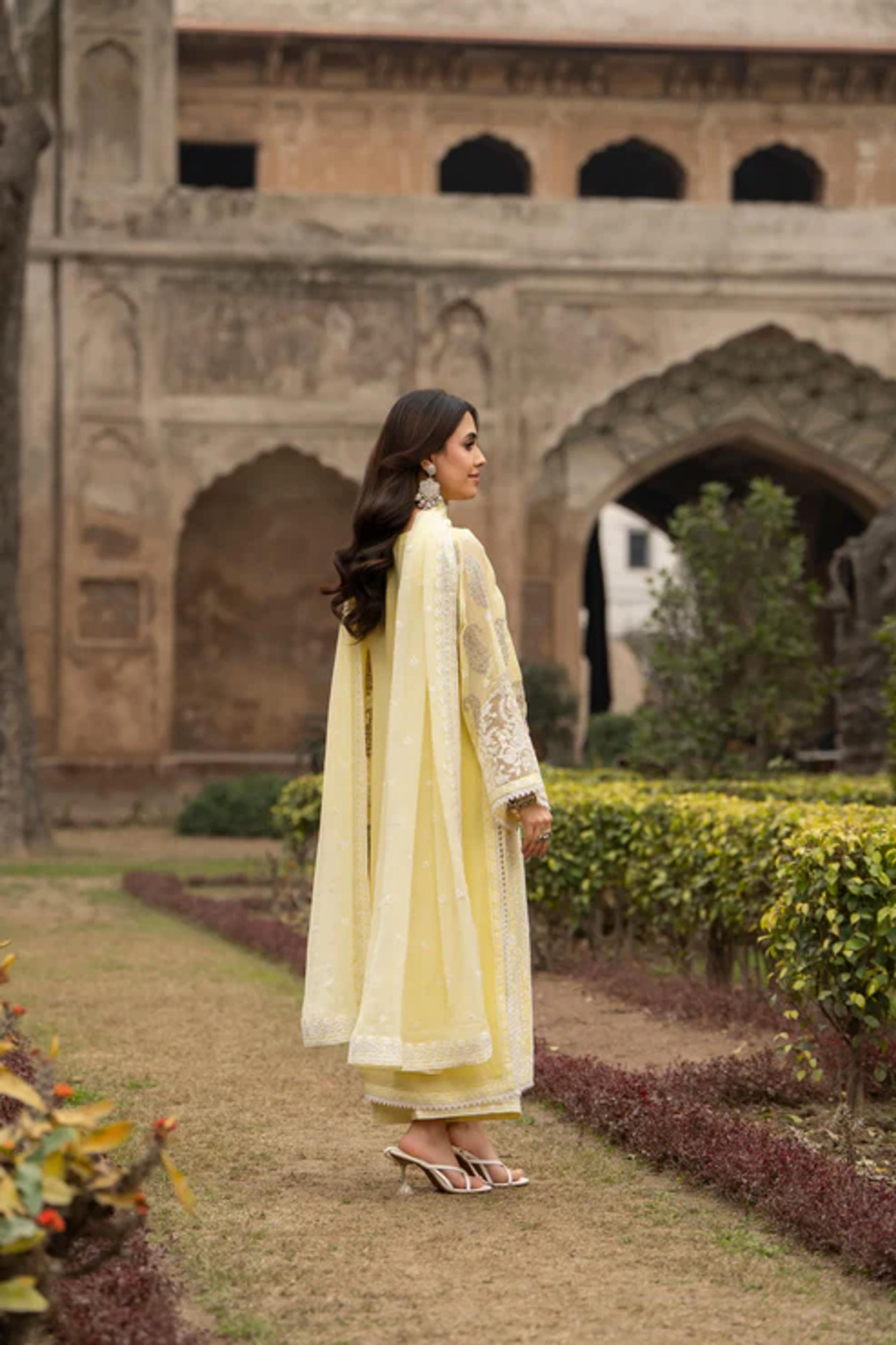 Embroidered Long Shirt with Capri - Thumbnail 12