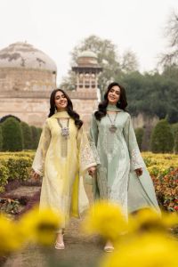 Embroidered Long Shirt with Capri - Thumbnail 1