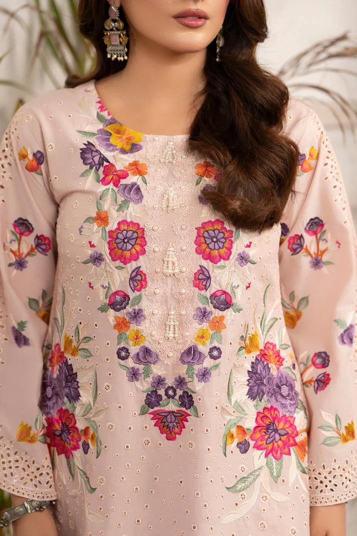 Embroidered Short Shirt & Tulip Shalwar with Chiffon Dupatta - Image 6