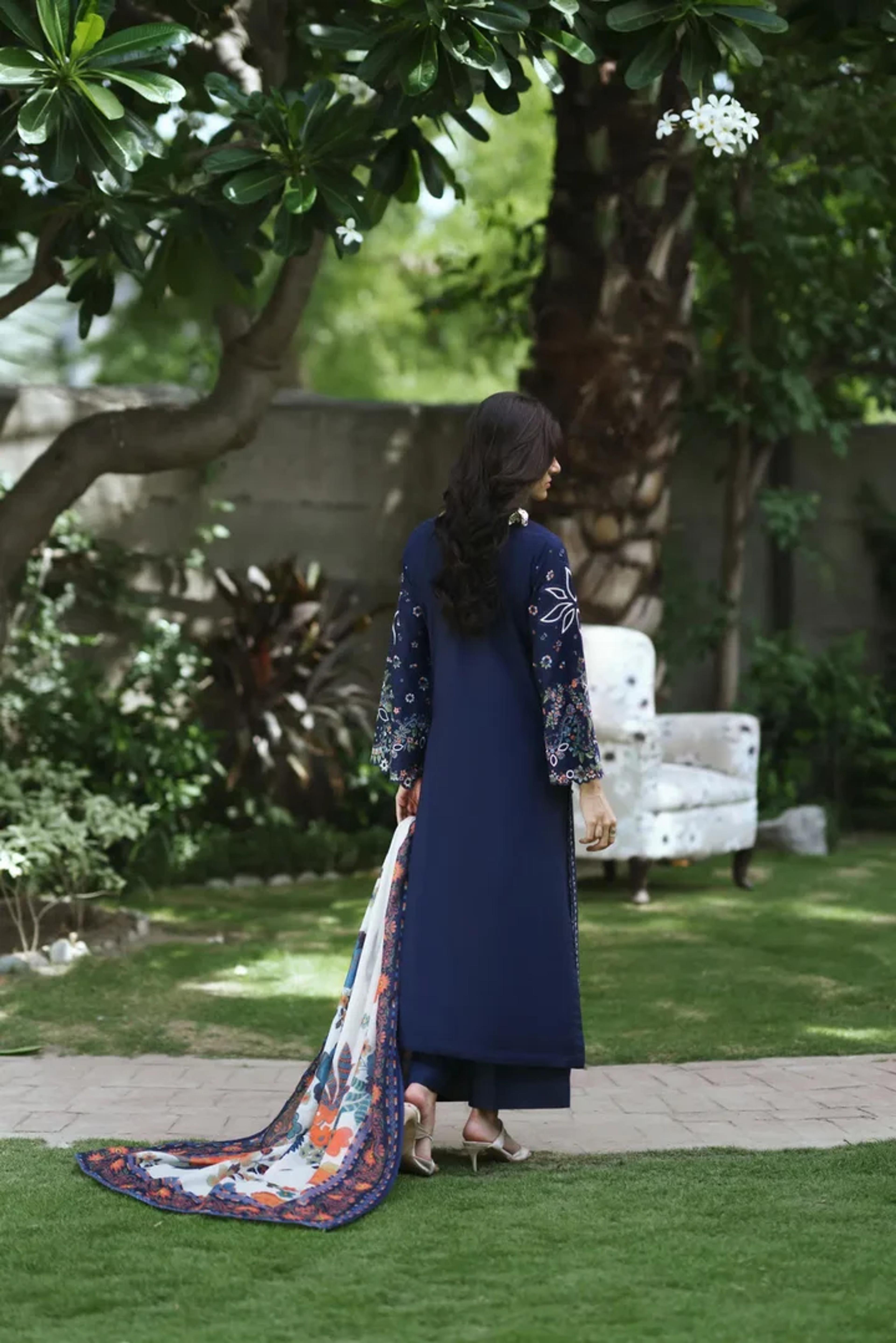 Midnight Bloom Embroidered Lawn Suit - Thumbnail 3
