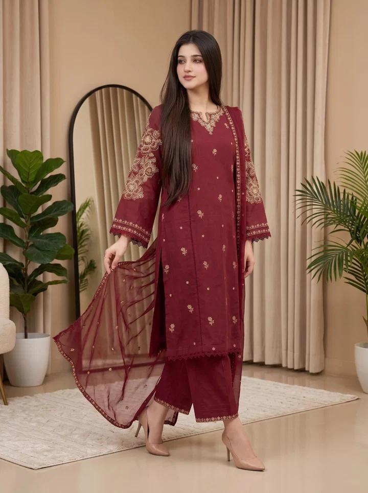 Refined Cotton Lawn Suit with Embroidered - Image 4