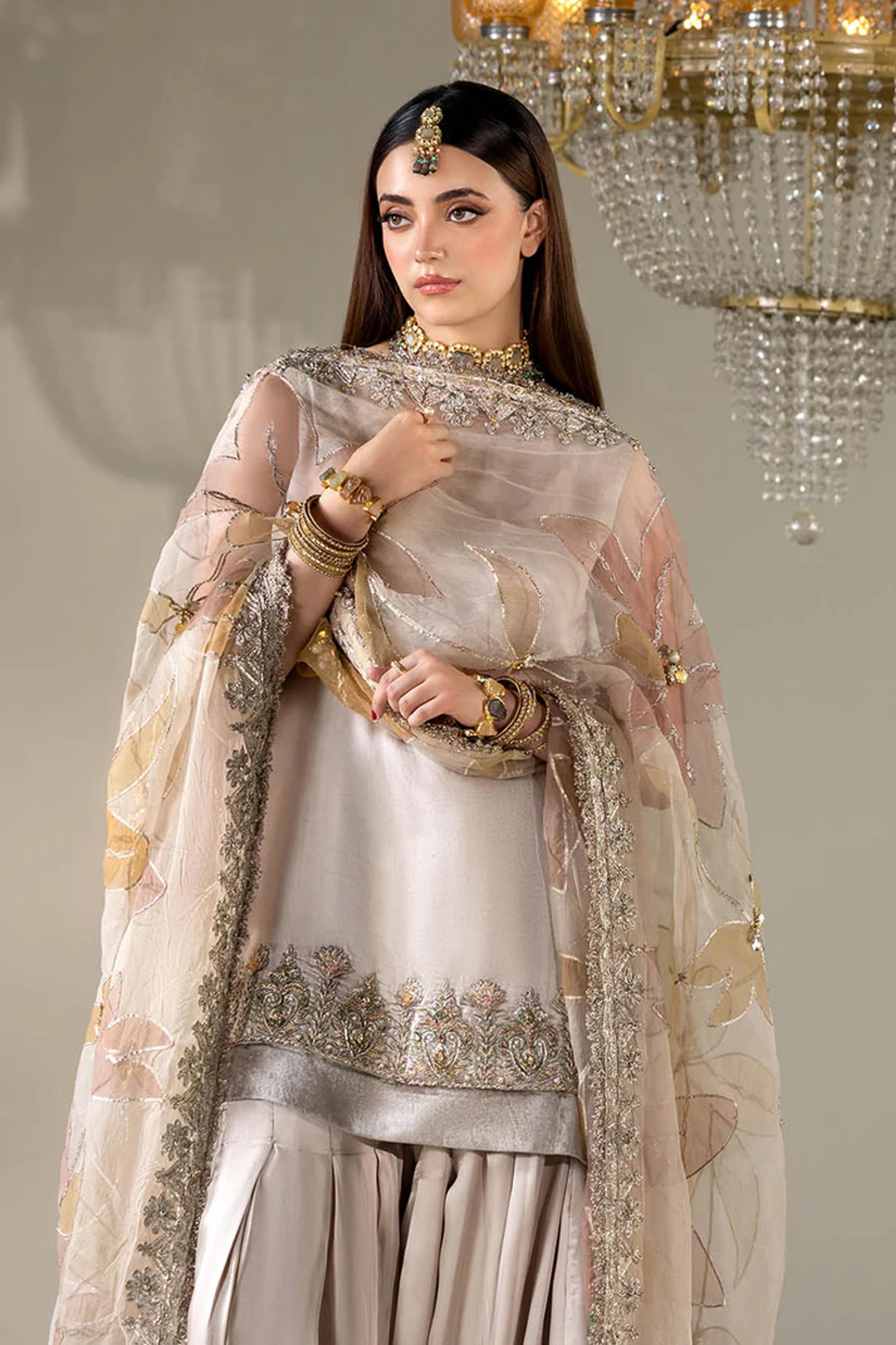 Silk Suit with Embellished Dupatta & Sharara - Thumbnail 6