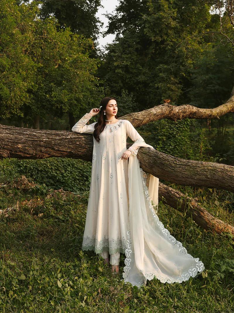 Maxi Set with Organza Cutwork & Chiffon Dupatta - Image 5