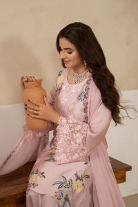 Bloom Embroidered Silk Suit - Thumbnail 4