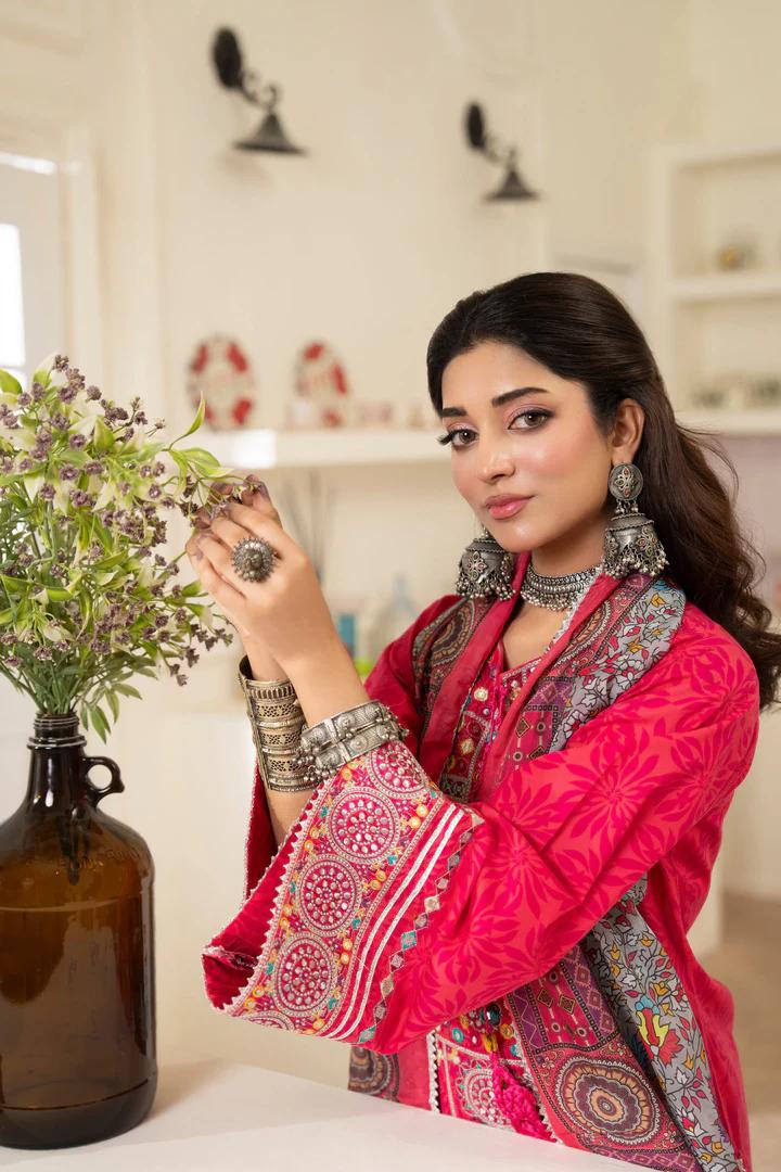 Lawn Embroidered Suit - Image 2