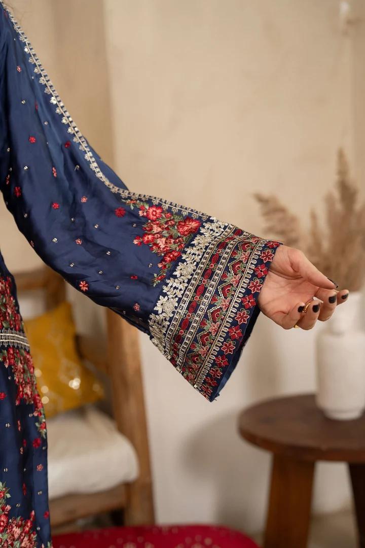 Embroidered Tilla Sequin Suit - Image 5
