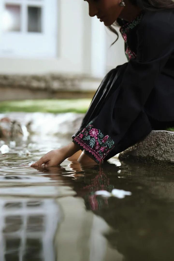 Black Cotton Lawn Suit with Silk Dupatta - Image 3