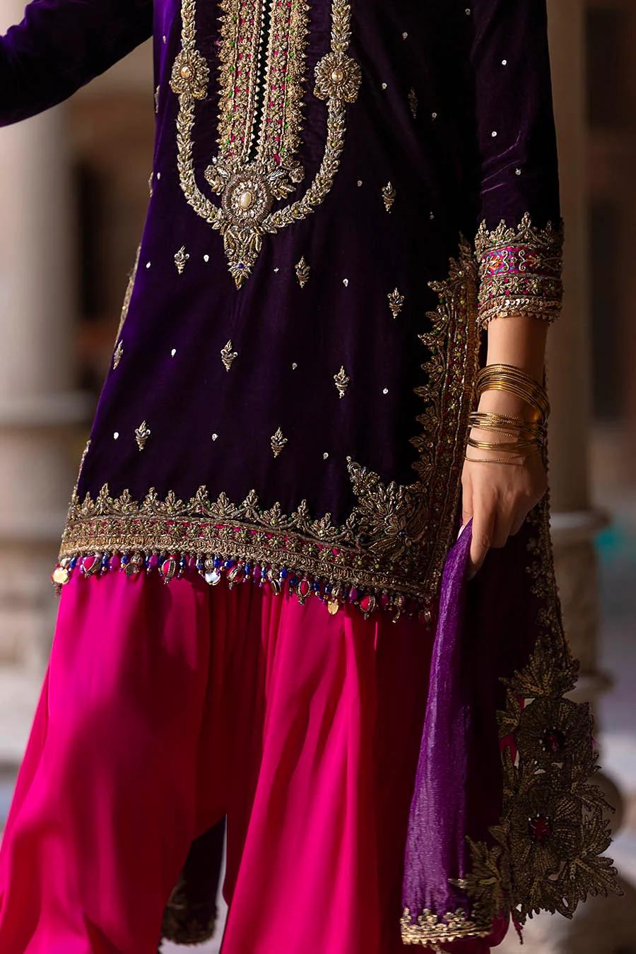 Dastaan Suit - Image 20