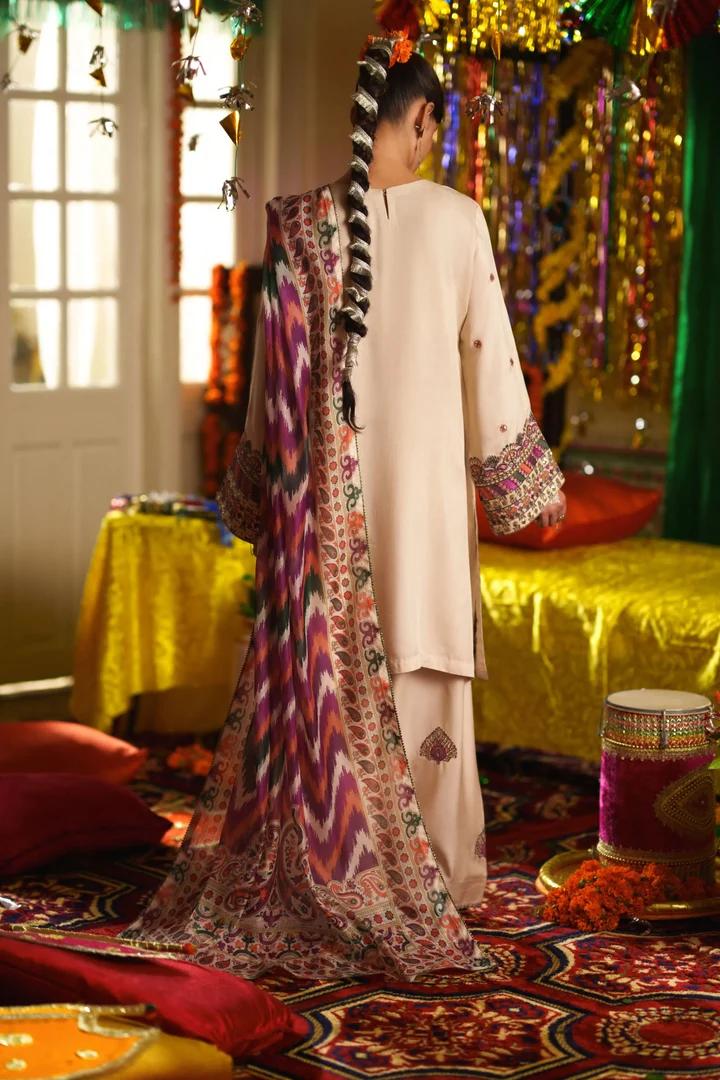 Beige Silk Suit with Printed Dupatta - Image 6