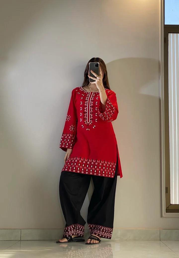 Farshi Bloom Suit - Image 2