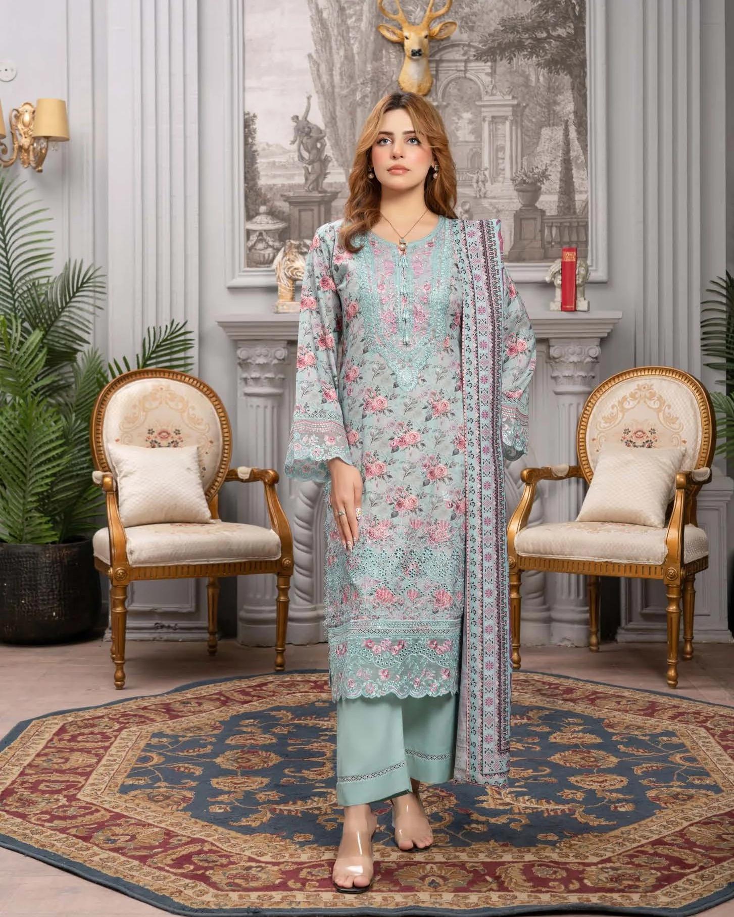 Printed Embroidered Suit with Rose Print - Image 3