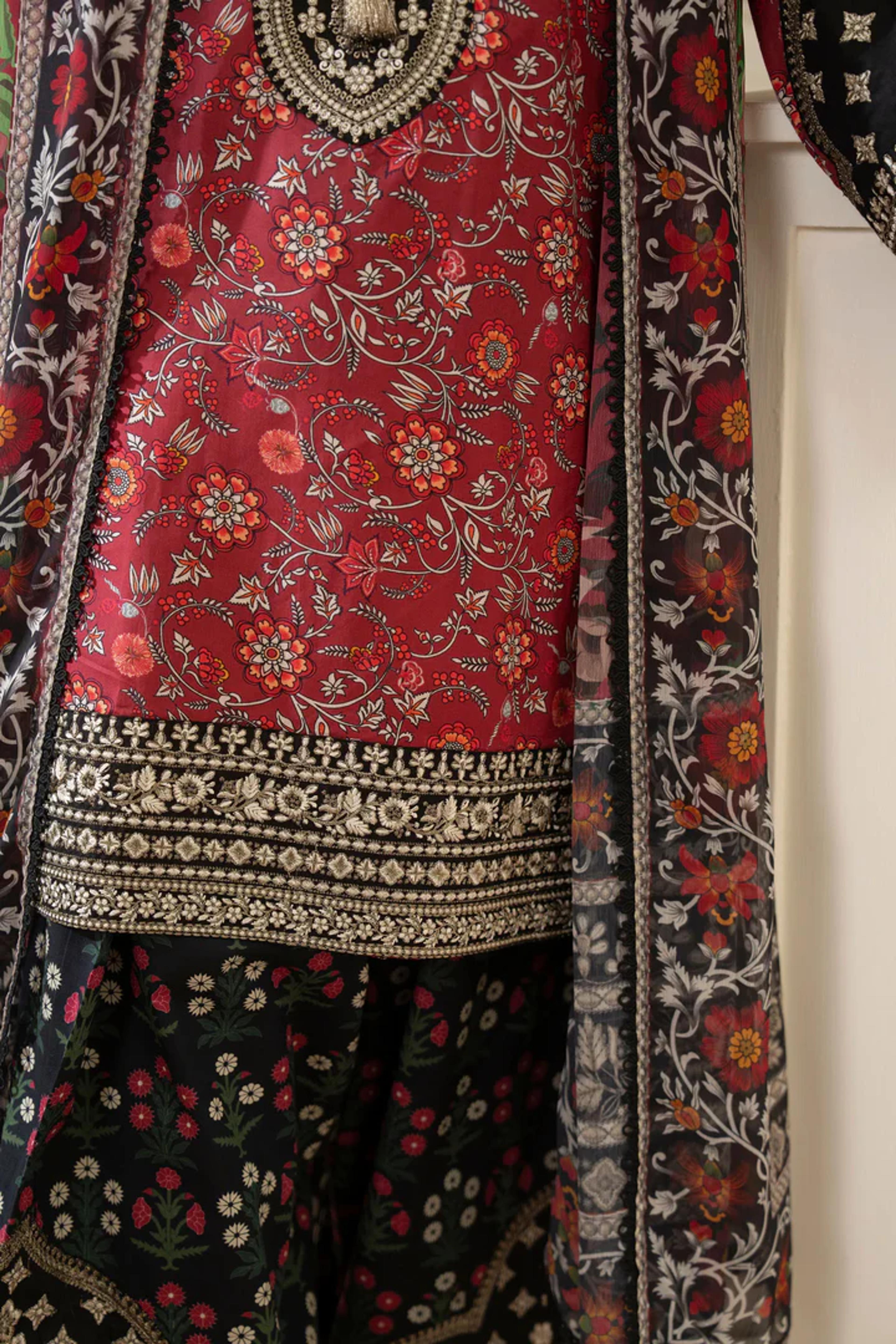 Luxury Lawn Ensemble - Thumbnail 7
