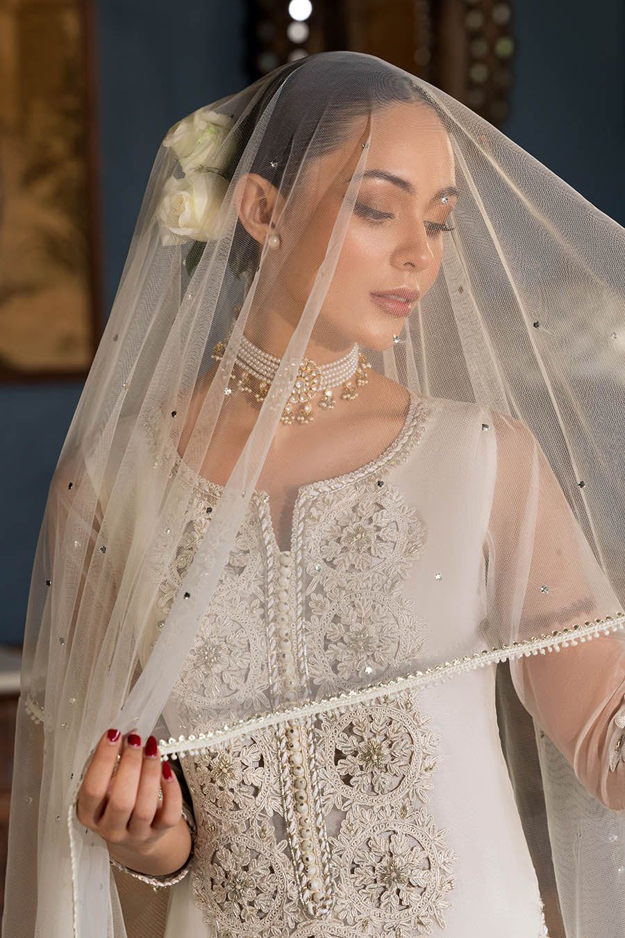 Kora & Aari Embroidered Set - Image 7