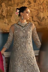 Ethereal Charm Suit - Thumbnail 6