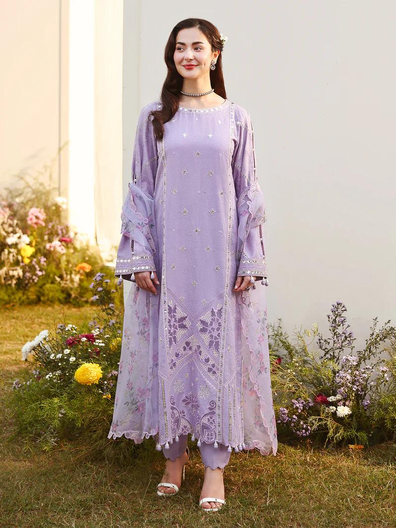 Luxury Jacquard Suit with Floral Cutwork Dupatta & Stonework - Image 1